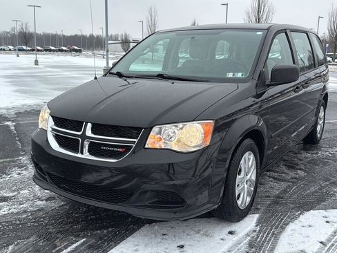 Used 2015 Dodge Grand Caravan American Value Package w/ UConnect Hands-Free Group image 15