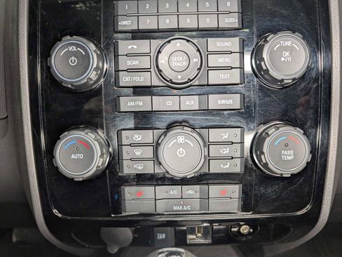 Used 2012 Ford Escape Limited image 32