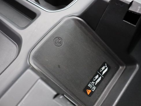 Used 2022 Chevrolet Silverado 1500 LT Trail Boss w/ LT Trail Boss Premium Package image 27