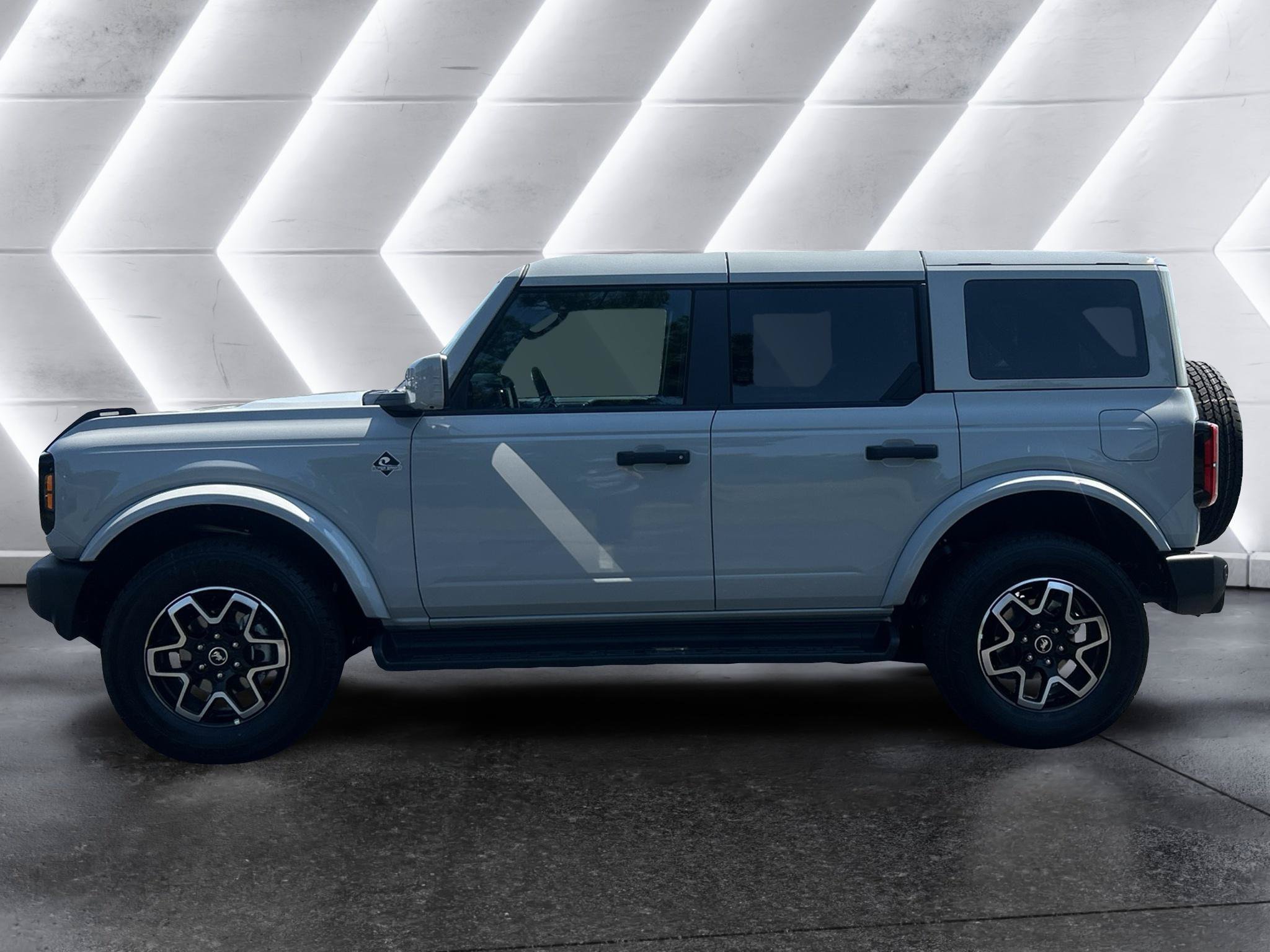 New 2026 Ford Bronco Outer Banks AWD/4WD image 4