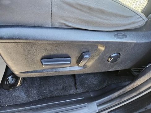 Used 2020 Toyota Tundra SR5 image 22