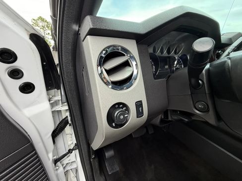 Used 2015 Ford F250 Lariat w/ Chrome Package AWD/4WD image 12