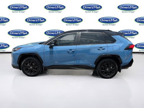 Used 2024 Toyota RAV4 XSE w/ Weather Package AWD/4WD image 4