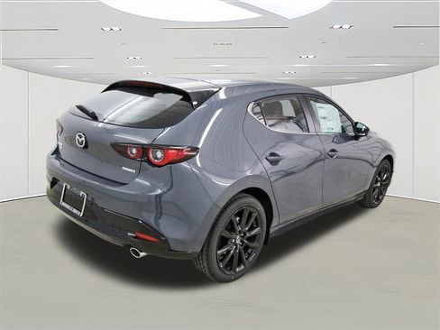 New 2025 MAZDA MAZDA3 Carbon image 5