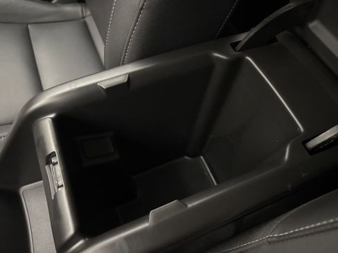 Used 2022 GMC Canyon Elevation w/ Elevation Premium Package image 28