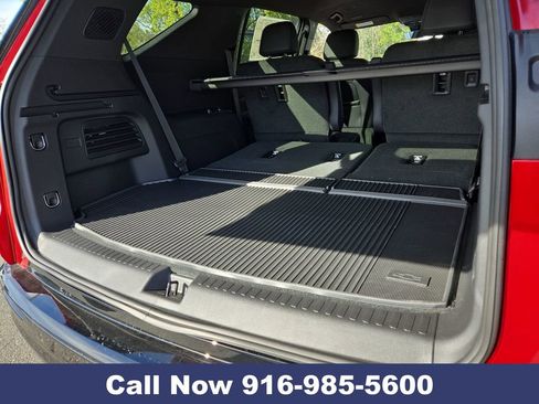 New 2026 Chevrolet Traverse High Country image 30