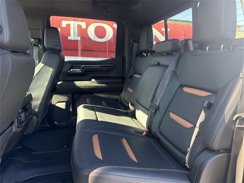 Used 2024 GMC Sierra 1500 AT4 w/ Technology Package image 22