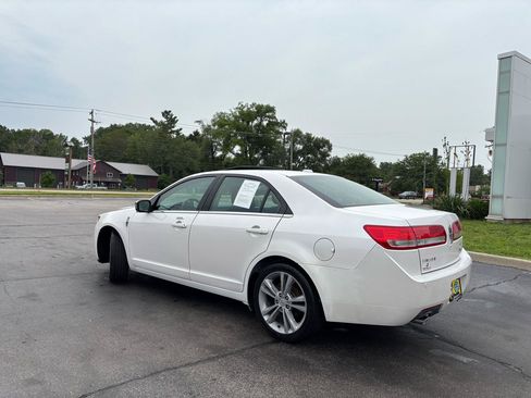 Used 2010 Lincoln MKZ FWD image 5