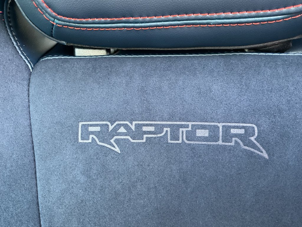 New 2026 Ford Bronco Raptor w/ Interior Carbon Fiber Pack AWD/4WD image 28