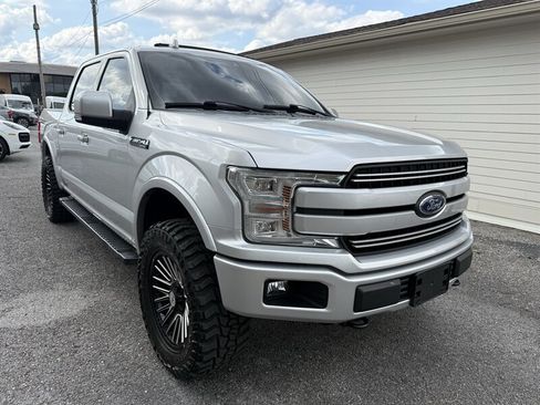 Used 2018 Ford F150 Lariat w/ Equipment Group 502A Luxury AWD/4WD image 25