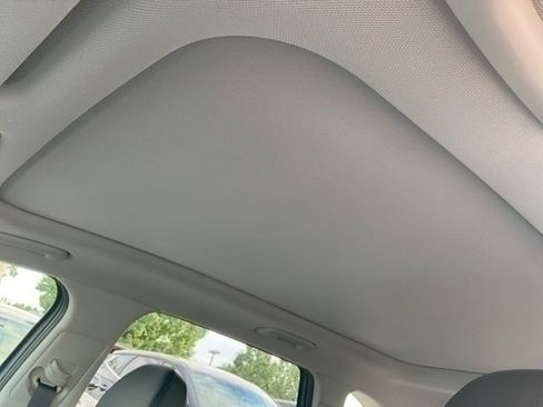 New 2025 Kia Sorento EX w/ Panoramic Sunroof Package image 6