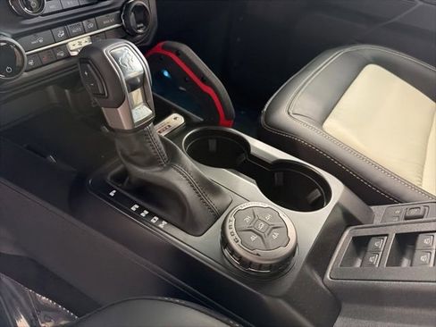 New 2026 Ford Bronco Outer Banks w/ Sasquatch Package AWD/4WD image 19