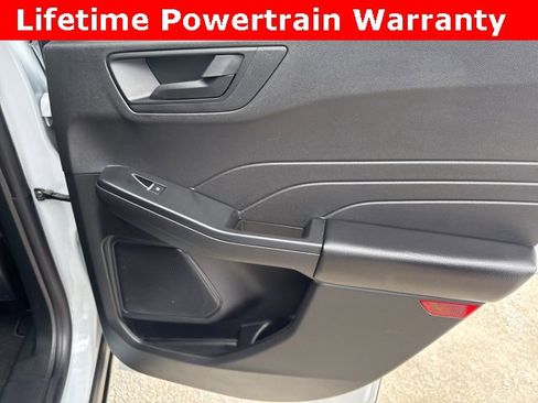 Used 2025 Ford Escape Active image 20