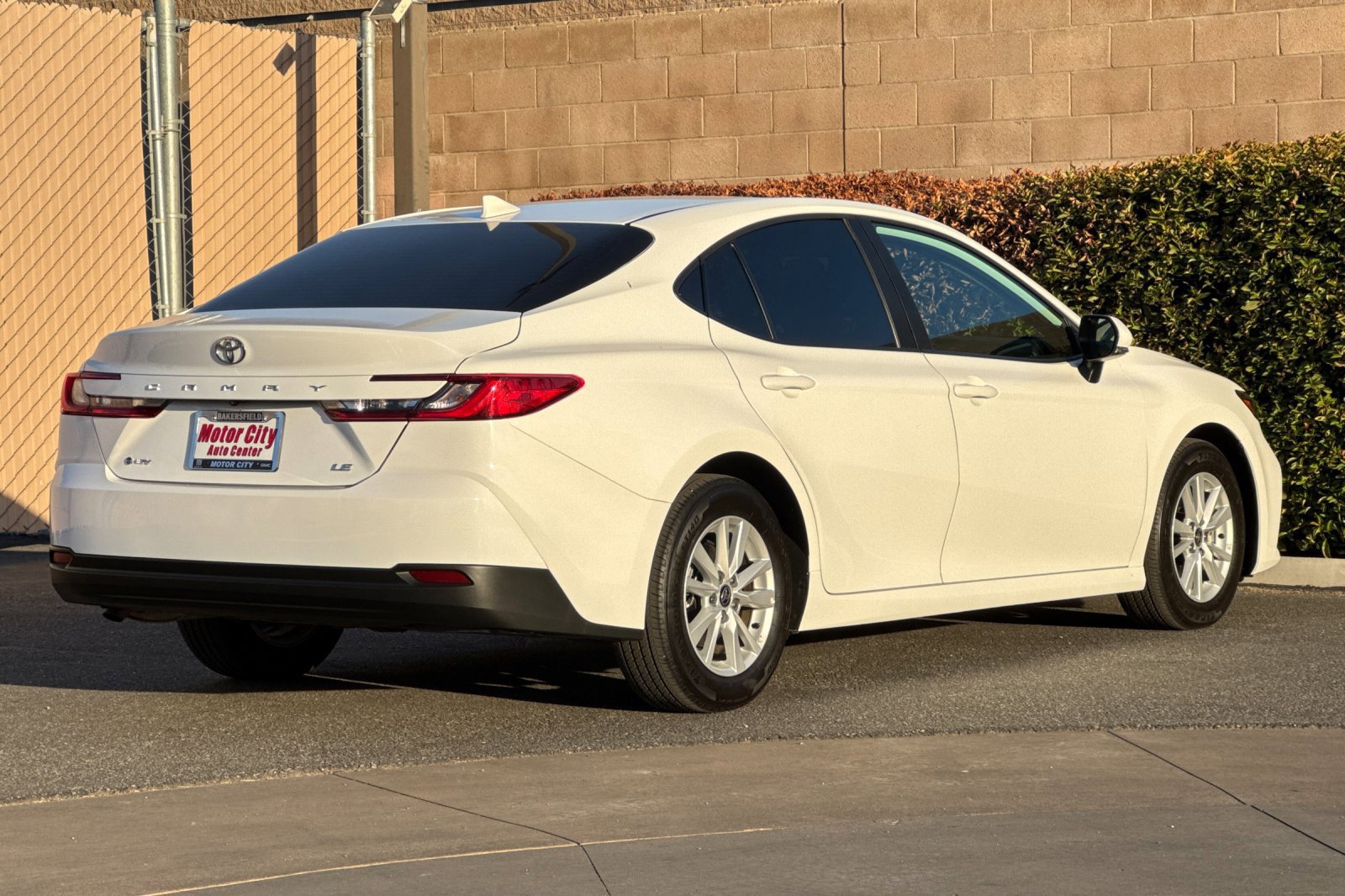 Used 2026 Toyota Camry LE w/ Convenience Package FWD image 4