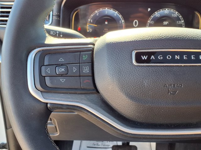 Used 2025 Jeep Wagoneer Series II w/ Convenience Group I AWD/4WD image 5