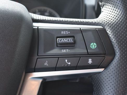 Used 2025 Mitsubishi Outlander SE FWD image 22