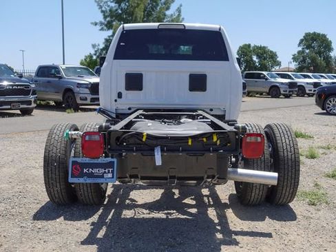 New 2025 RAM 3500 Tradesman w/ Chrome Appearance Group image 9