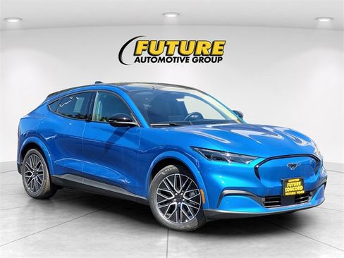 New 2025 Ford Mustang Mach-E Premium image 1