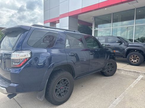 Used 2023 Toyota 4Runner TRD Off-Road Premium w/ Off Road Premium Plus Package AWD/4WD image 4