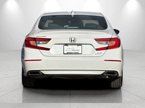 Used 2019 Honda Accord Sport image 7