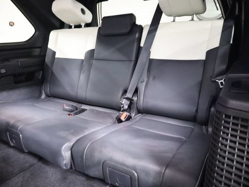 Used 2024 Toyota Sequoia Capstone AWD/4WD image 62