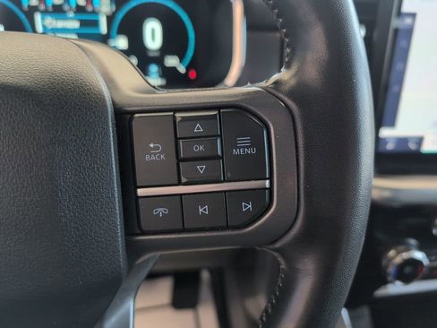 Used 2023 Ford F150 Lariat AWD/4WD image 24