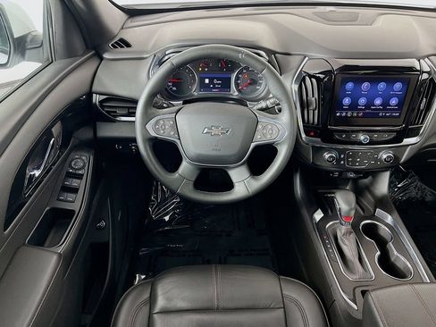 Used 2023 Chevrolet Traverse RS AWD/4WD image 24