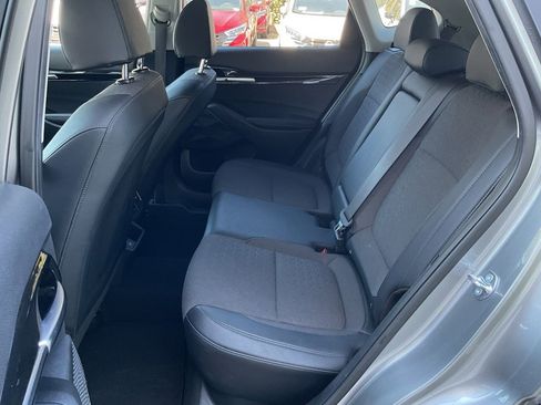 Used 2025 Kia Seltos S image 13