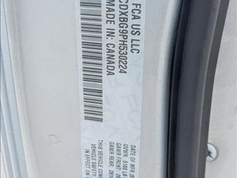 Used 2023 Dodge Charger SXT image 17