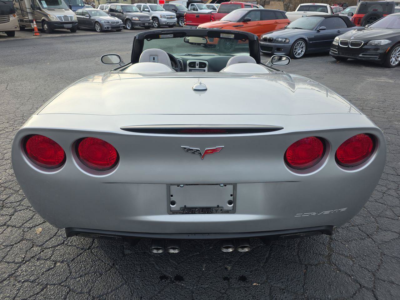 Used 2005 Chevrolet Corvette Convertible w/ Preferred Equipment Group RWD image 14