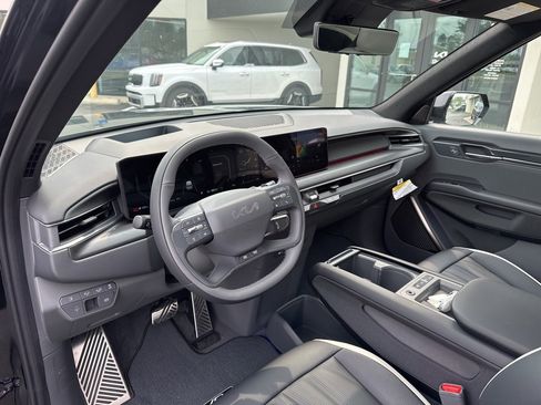 New 2026 Kia EV9 GT-Line image 30