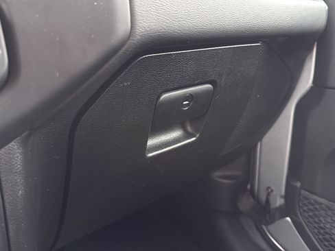 Used 2021 Jeep Wrangler Unlimited Sahara image 31