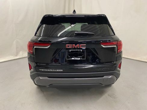Used 2025 GMC Terrain Elevation AWD/4WD image 7
