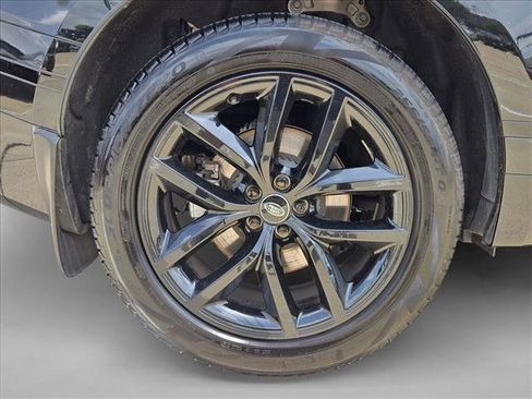 Used 2024 Land Rover Range Rover Velar Dynamic SE image 23