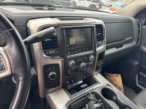 Used 2017 RAM 2500 Laramie w/ Sport Appearance Group AWD/4WD image 12