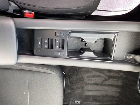 Used 2024 Hyundai Ioniq 6 SE image 12