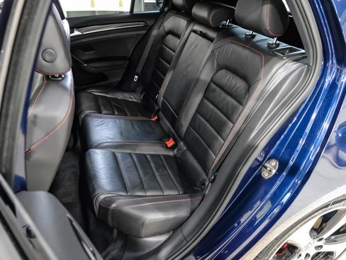 Used 2015 Volkswagen GTI SE image 45