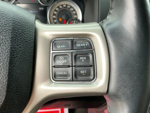 Used 2017 RAM 1500 Laramie w/ Convenience Group image 28