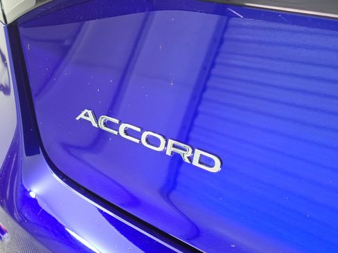Used 2023 Honda Accord Sport image 12