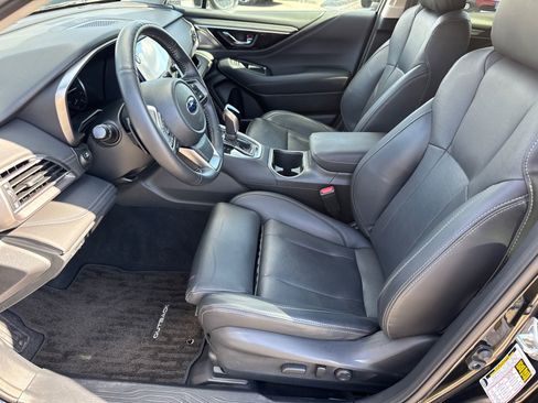 Used 2023 Subaru Outback Limited image 15