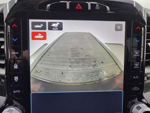 Used 2023 RAM 3500 Laramie image 15