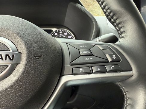 Used 2022 Nissan Sentra SV w/ All-Weather Package image 22