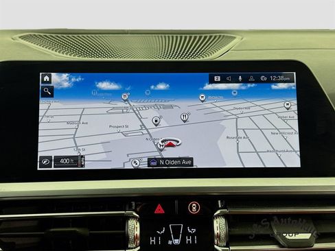 Used 2022 BMW M4 xDrive Competition w/ M Carbon Exterior Package image 18