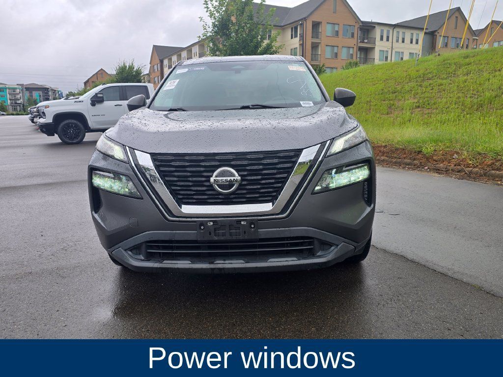 Used 2021 Nissan Rogue S AWD/4WD image 5