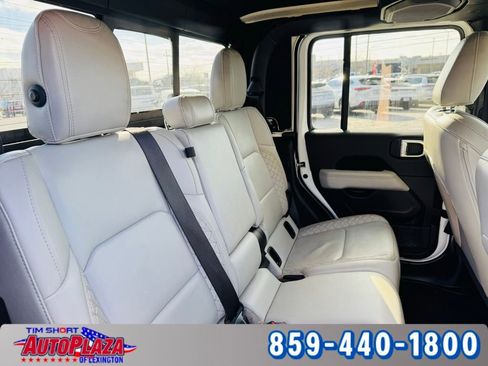 Used 2022 Jeep Gladiator Overland image 51