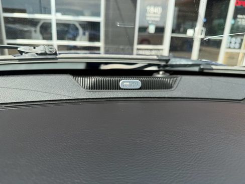 Used 2016 RAM 1500 Laramie w/ Convenience Group AWD/4WD image 66