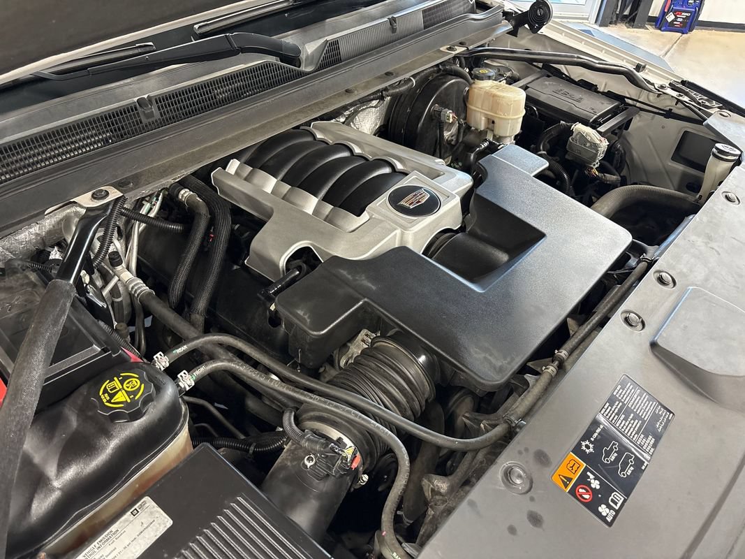 Used 2016 Cadillac Escalade Premium AWD/4WD image 47