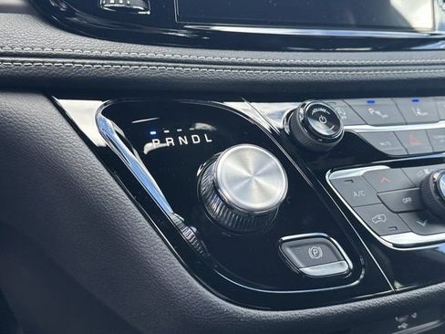 New 2026 Chrysler Pacifica Select image 27