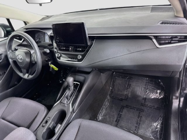 Certified 2025 Toyota Corolla LE FWD image 28
