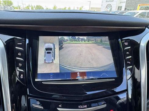 Used 2020 Cadillac Escalade Luxury AWD/4WD image 21